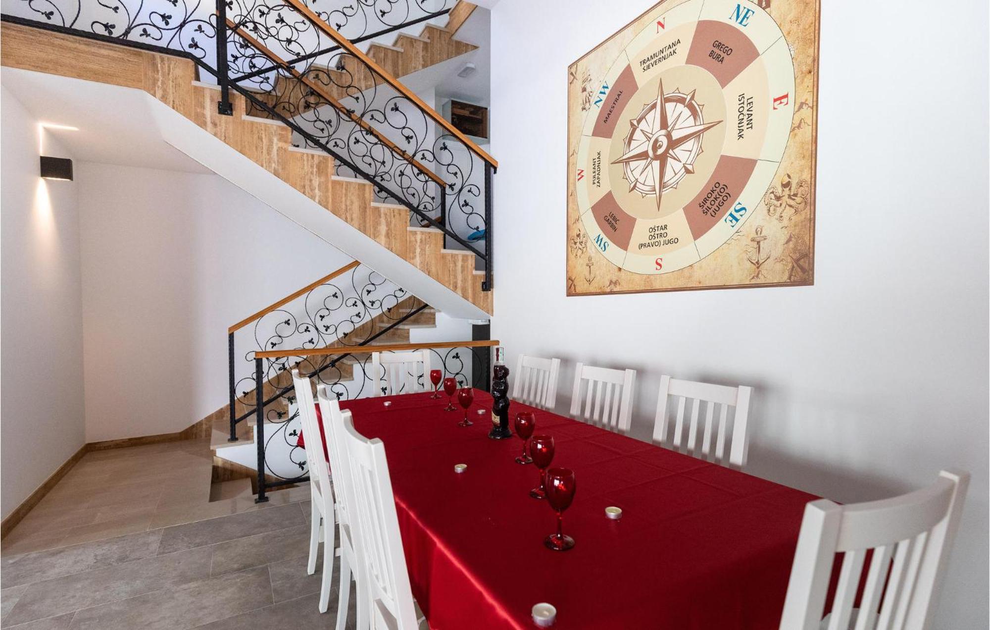 Lovely Home In Klek With House A Panoramic View Exterior photo